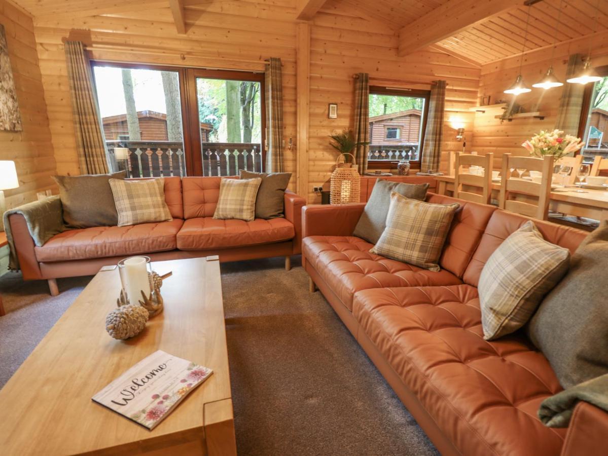 Leafy Hollow Lodge Louth  Eksteriør bilde