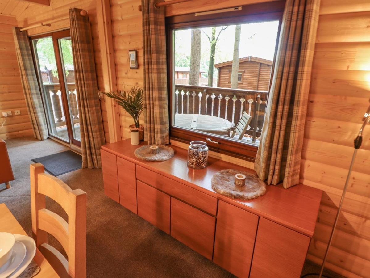 Leafy Hollow Lodge Louth  Eksteriør bilde