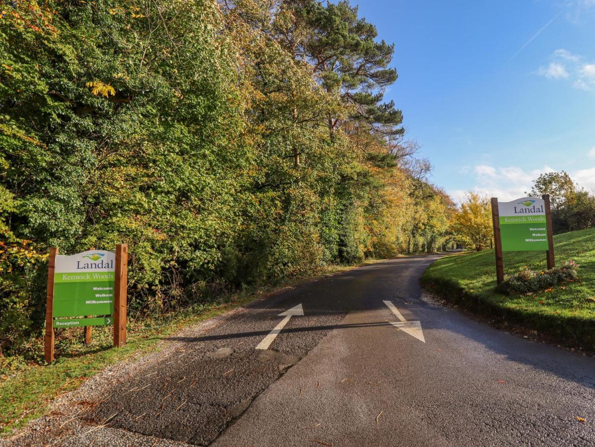 Leafy Hollow Lodge Louth  Eksteriør bilde