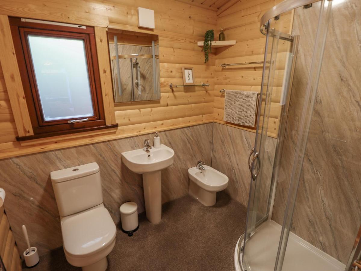 Leafy Hollow Lodge Louth  Eksteriør bilde