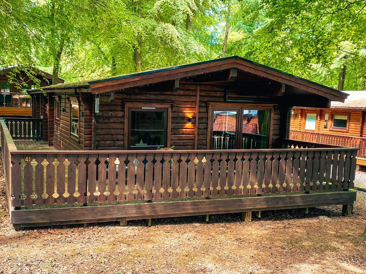 Leafy Hollow Lodge Louth  Eksteriør bilde